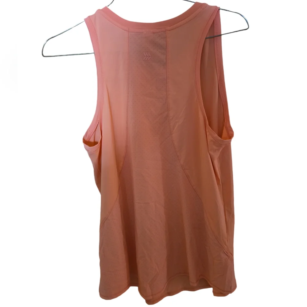 All In Motion Size Medium - Picture 2 of 3